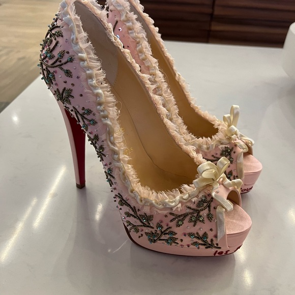 Meet your Posher, Elisa - Picture 12 of 15